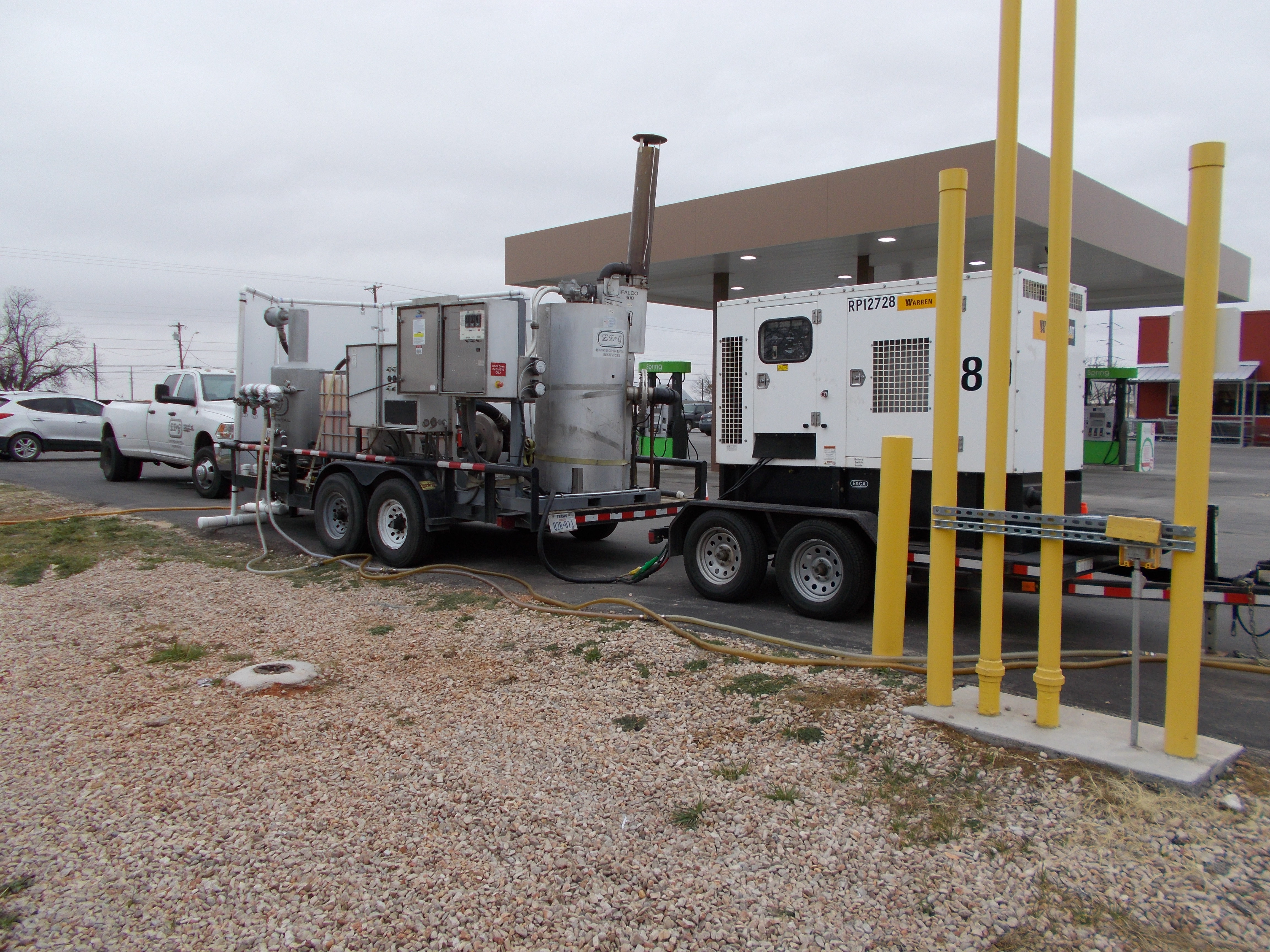 EE&G MDPE trailer deployed at a gas station job site